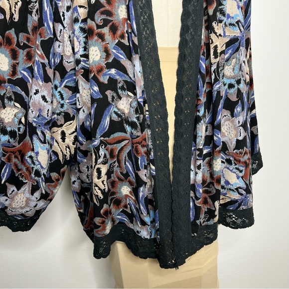 Free People Medium Open Front Cardigan Kimono Floral Blue - Picture 9 of 16